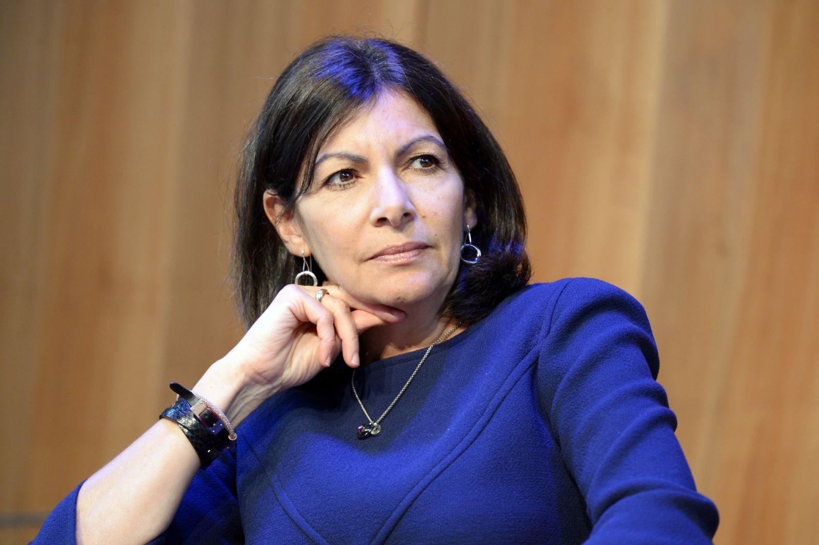 découvrez comment anne hidalgo s'engage à valoriser le patrimoine parisien en protégeant son histoire et en mettant en lumière ses trésors architecturaux.