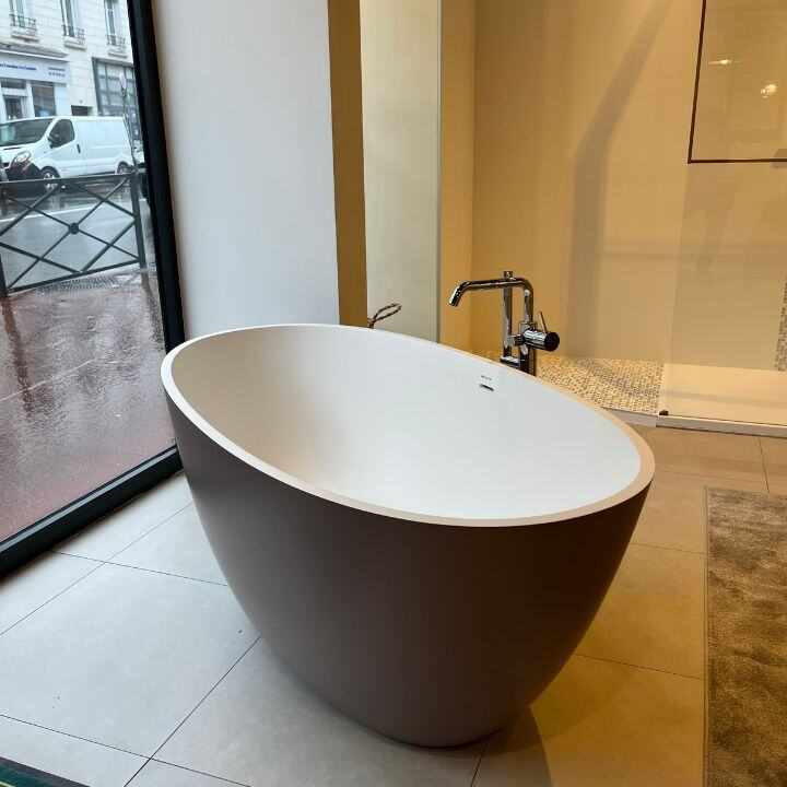 confiez la rénovation ou la création de votre salle de bain à un artisan qualifié à asnières. conseils personnalisés, travaux sur-mesure et finitions de qualité pour un espace bien-être unique.
