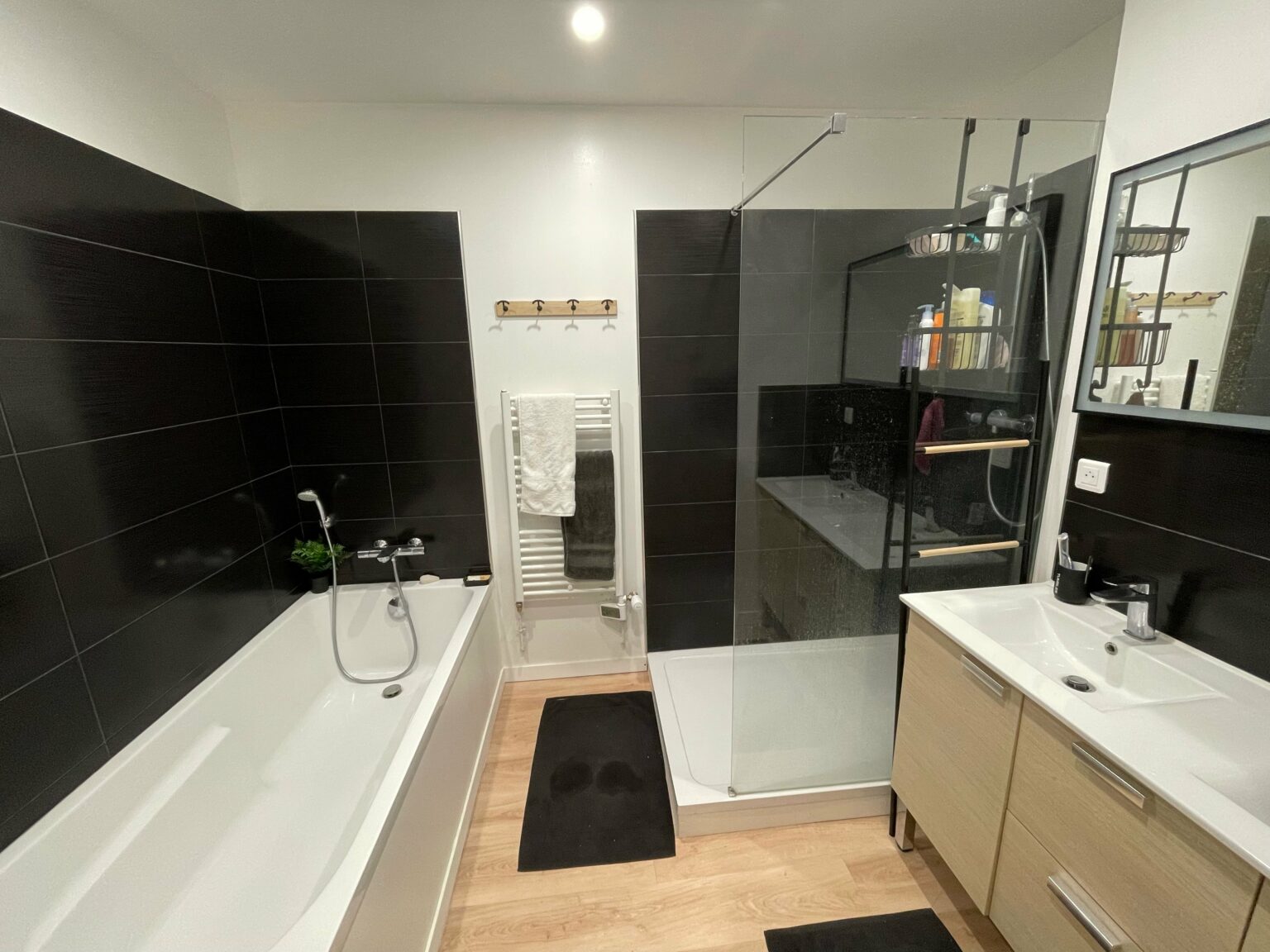 découvrez nos conseils pour le choix de la rénovation de votre salle de bain à montrouge : astuces, tendances et professionnels pour un projet réussi et adapté à votre budget.