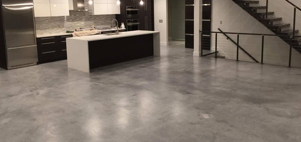 découvrez le coût du béton ciré pour vos sols : prix au m², facteurs de variation, conseils pour bien budgétiser et réussir votre projet déco moderne et durable.