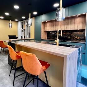 découvrez cuisine idéale à paris 75005 : conception, rénovation et aménagement sur mesure de cuisines modernes et fonctionnelles. profitez d’un service personnalisé au cœur du 5e arrondissement pour réaliser la cuisine de vos rêves.