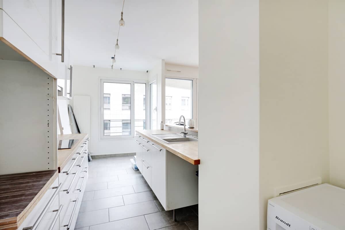 obtenez votre devis gratuit pour une cuisine moderne à paris 11. services sur-mesure, conseils personnalisés et aménagements design adaptés à votre espace.