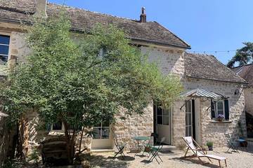 découvrez moigny-sur-école, charmant village de l’essonne situé au cœur du parc naturel du gâtinais, réputé pour son patrimoine, ses paysages verdoyants et ses activités de plein air idéales pour toute la famille.