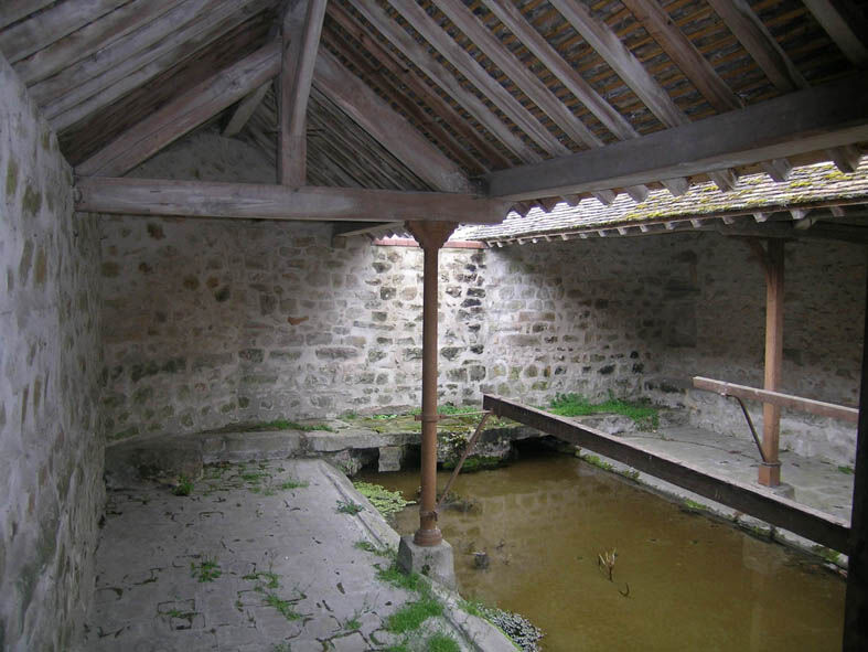 découvrez moigny-sur-école, charmant village de l’essonne, réputé pour son patrimoine historique, ses paysages naturels et sa douceur de vivre à proximité de la forêt de fontainebleau.