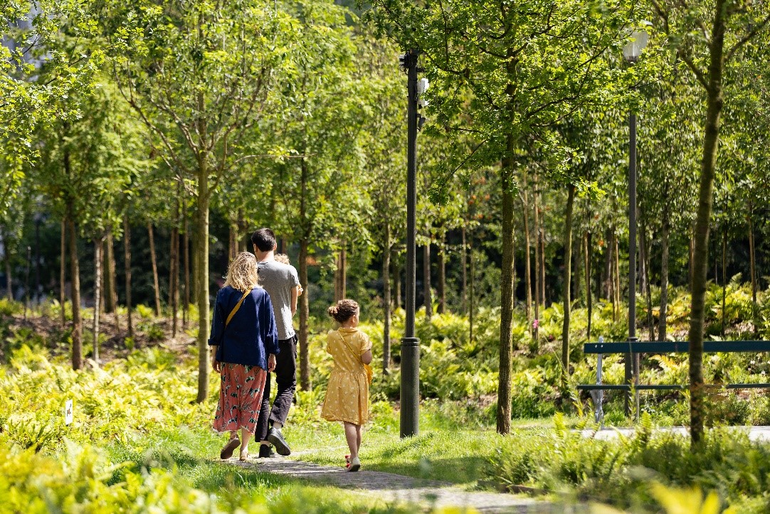 découvrez comment la nature s'invite en plein cœur du 75003 à paris : parcs, jardins et espaces verts pour profiter d'un havre de verdure en ville.