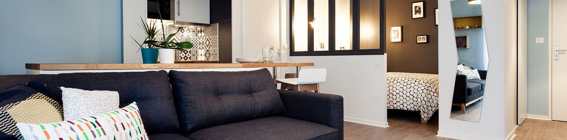 découvrez comment optimiser votre studio avec des astuces d'aménagement, de rangement et de décoration pour gagner de l'espace, améliorer votre confort et rendre votre logement plus fonctionnel au quotidien.