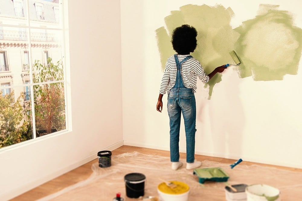 découvrez des idées et conseils pour choisir la peinture idéale de chambre adulte : tendances, couleurs apaisantes et astuces déco pour créer un espace élégant et relaxant.