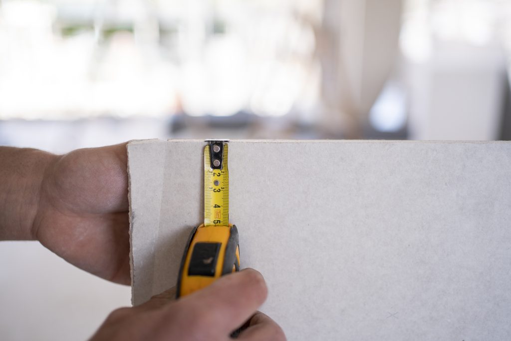 découvrez les prix des plaques de plâtre en 2025 : estimation des tarifs au m², conseils pour choisir le bon type de plaque et économiser sur votre projet de rénovation ou construction.
