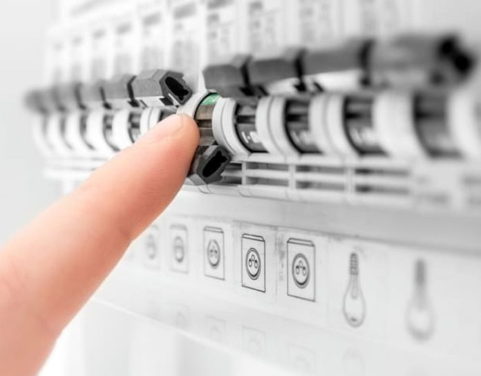 besoin d’un remplacement de tableau électrique à paris 75010 ? profitez d’un service rapide, conforme et sécurisé, assuré par des électriciens qualifiés. demandez votre devis gratuit dès maintenant !