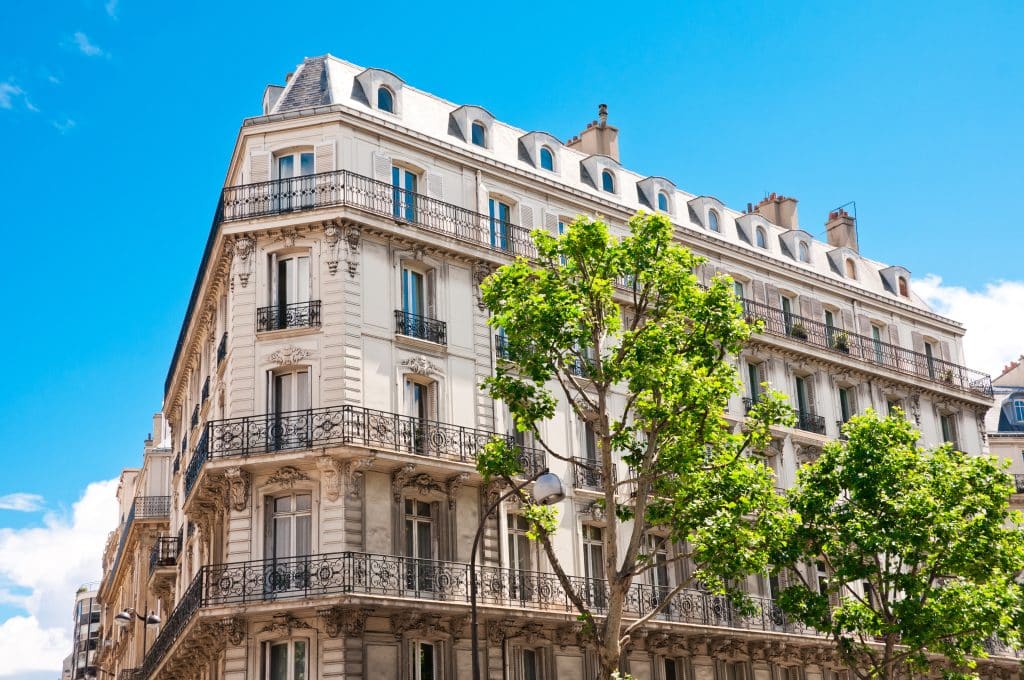 besoin de rénover votre appartement ou local dans le 11ème arrondissement de paris ? découvrez nos services de rénovation sur mesure, réalisés par des professionnels expérimentés pour un résultat à la hauteur de vos attentes.