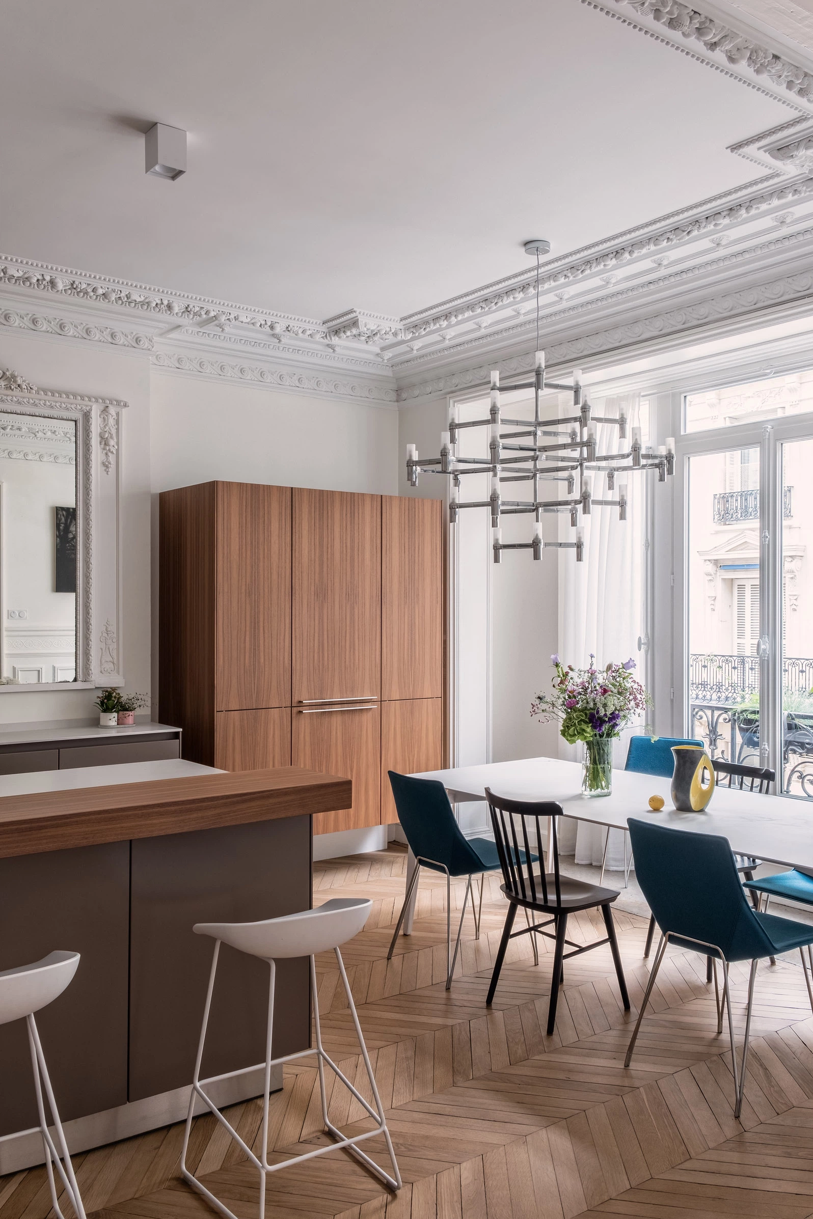 confiez la rénovation de votre cuisine à monceau, paris, à des experts passionnés. modernisez votre espace avec des solutions sur-mesure, de la conception à la réalisation, pour une cuisine élégante et fonctionnelle.