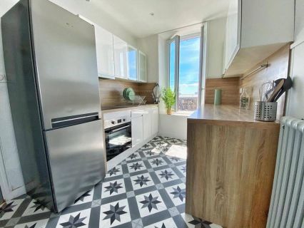 faites rénover votre cuisine à paris 75020 avec des experts qualifiés. conseils personnalisés, matériaux de qualité et réalisations sur-mesure pour une cuisine moderne et fonctionnelle.