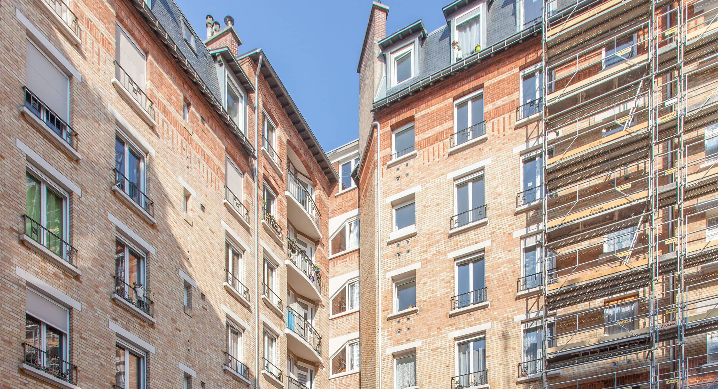 découvrez comment la rénovation des monuments de l’habitat social préserve le patrimoine, améliore le confort des habitants et favorise la transition énergétique. un enjeu d’urbanisme durable et inclusif.