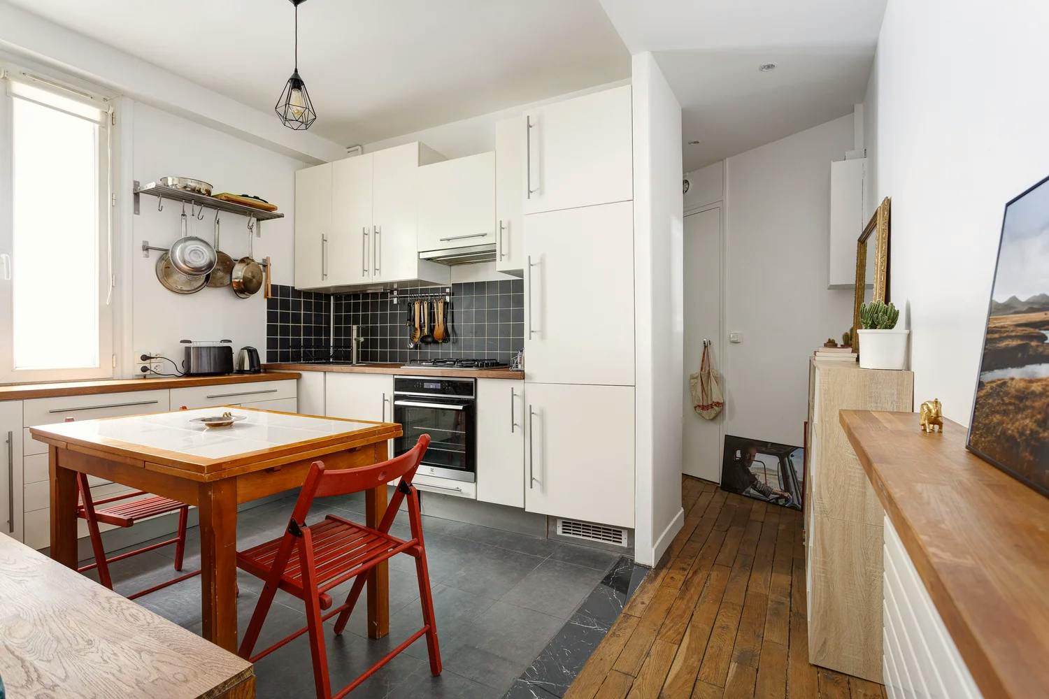 confiez votre projet de rénovation intégrale à paris 18 à des experts. rénovation complète d’appartements et maisons, travaux de qualité, devis gratuit et accompagnement personnalisé.