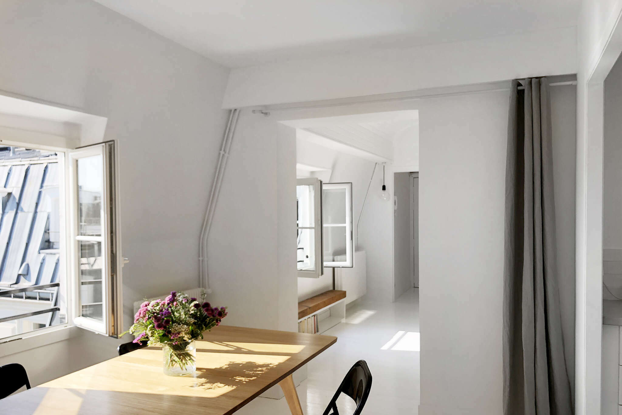découvrez nos conseils et solutions pour la rénovation de maison à paris en 2025 : tendances, prix, étapes clés et professionnels qualifiés pour transformer votre habitat selon vos envies.