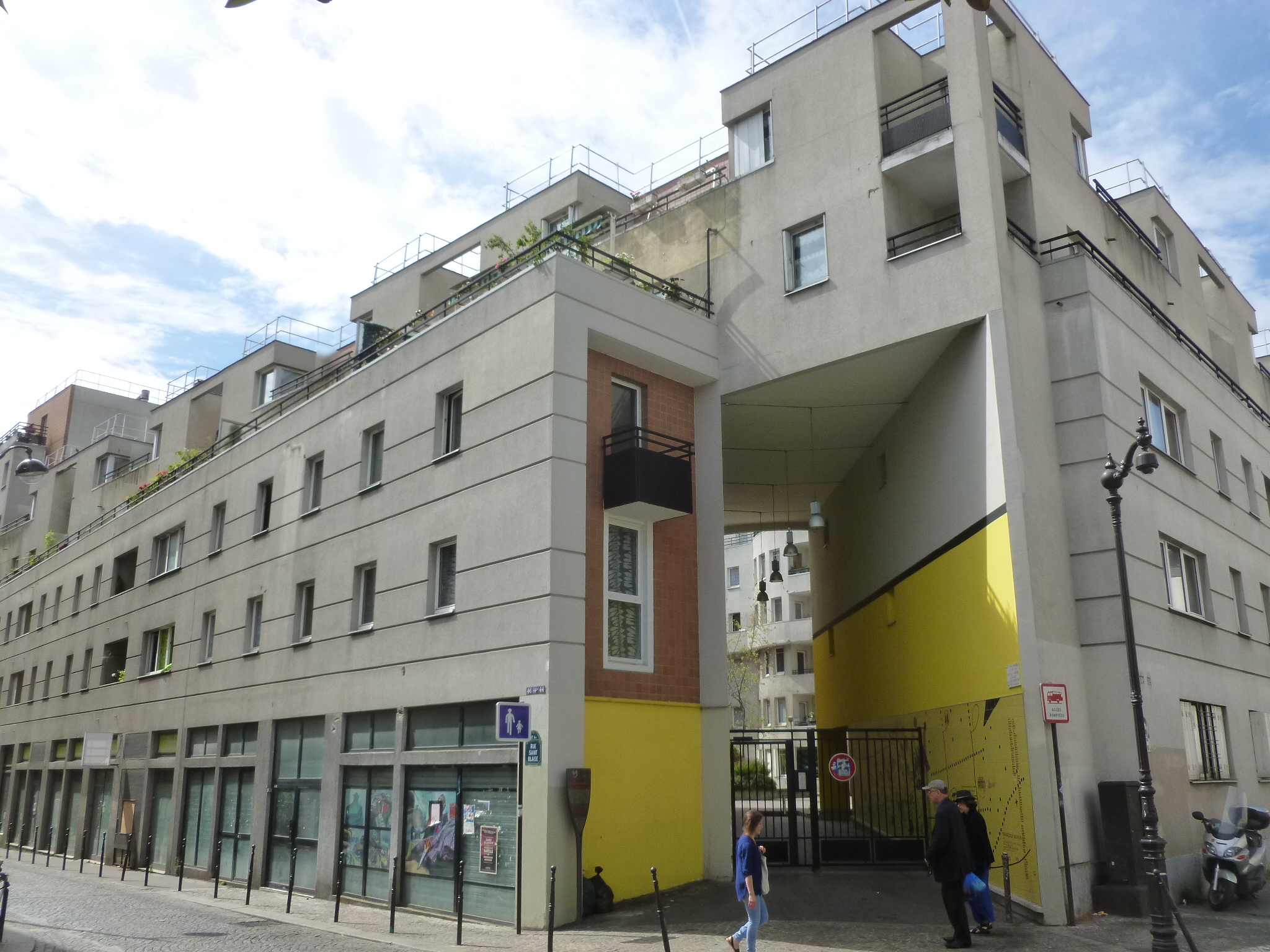 confiez vos travaux de rénovation à paris 20e à des experts qualifiés. améliorez votre appartement ou maison avec des solutions sur-mesure, du devis à la réalisation finale.