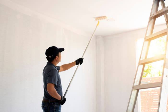 découvrez les tarifs 2025 pour la peinture intérieure à paris 8. obtenez une estimation claire des prix au m², des conseils et des astuces pour vos travaux de rénovation.