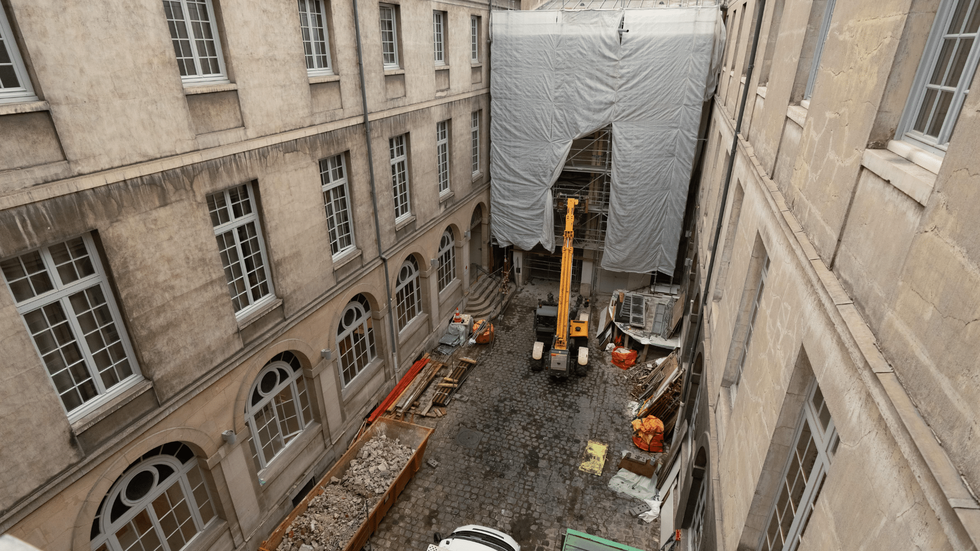 découvrez comment réussir la transformation de votre appartement à paris en 2025 : idées modernes, conseils pratiques et inspirations pour optimiser votre espace et valoriser votre bien immobilier dans la capitale.